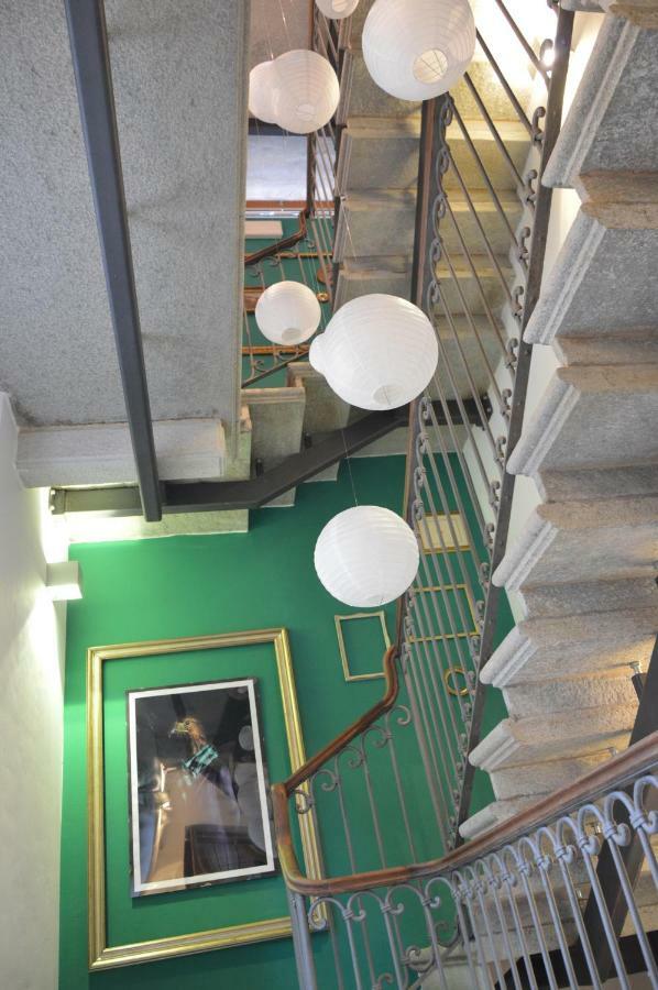 Auberge De La Gare - Dortoir & Ostello Hone Exteriör bild